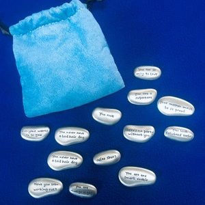 Mindfulness rocks / well being - 13 in velvet drawstring bag